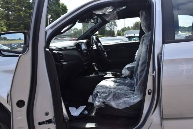 2025 Isuzu D-max 1.9 TD V-Cross Pickup Double Cab 4dr Diesel Auto 4WD Euro 6 (s/s) (164 ps)