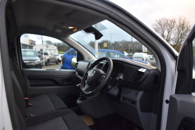 2022 Vauxhall Vivaro 1.5 Turbo D 2900 Dynamic L2 H1 Euro 6 (s/s) 6dr