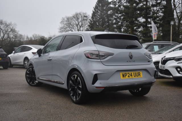 2024 Renault Clio 1.6 E-TECH techno Auto Euro 6 (s/s) 5dr