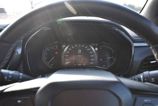 2025 Isuzu D-max 1.9 TD Huntsman Auto 4WD Euro 6