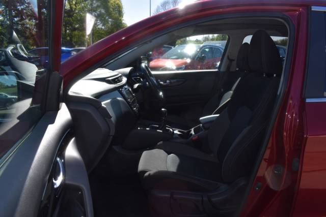 2020 Nissan Qashqai 1.3 DIG-T N-Connecta Euro 6 (s/s) 5dr