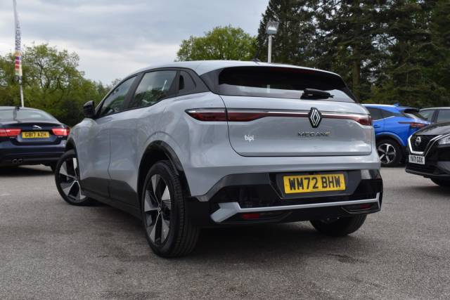 2022 Renault Megane E-tech 60kWh equilibre Auto 5dr (optimum charge)