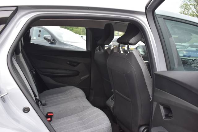 2022 Renault Megane E-tech 60kWh equilibre Auto 5dr (optimum charge)