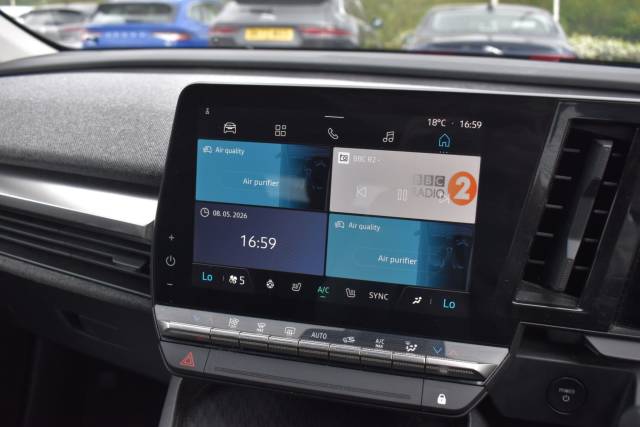 2022 Renault Megane E-tech 60kWh equilibre Auto 5dr (optimum charge)