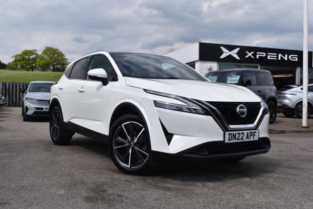Nissan Qashqai 1.3 DIG-T MHEV Tekna Euro 6 (s/s) 5dr SUV Hybrid White