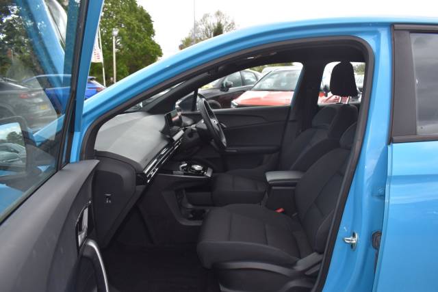 2023 MG MG 4 64kWh SE Long Range Auto 5dr