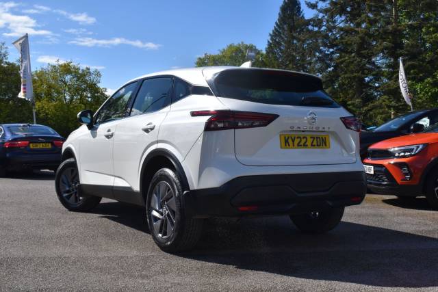 2022 Nissan Qashqai 1.3 DIG-T MHEV Acenta Premium XTRON Euro 6 (s/s) 5dr