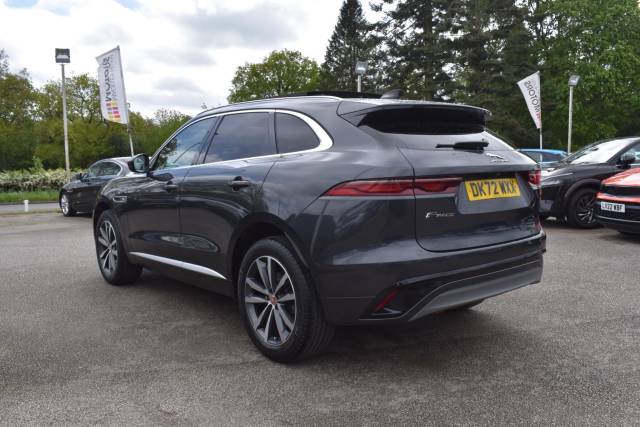 2022 Jaguar F-Pace 2.0 P250i R-Dynamic SE Auto AWD Euro 6 (s/s) 5dr