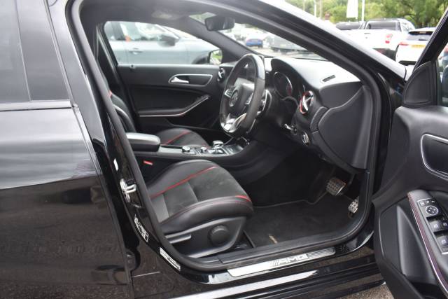 2018 Mercedes-Benz A Class 2.0 A45 AMG SpdS DCT 4MATIC Euro 6 (s/s) 5dr