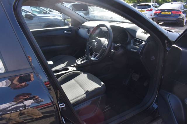 2022 Renault Arkana 1.6 E-TECH Iconic Auto 2WD Euro 6 (s/s) 5dr