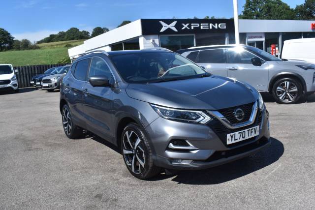 Nissan Qashqai 1.3 DIG-T N-Motion Euro 6 (s/s) 5dr SUV Petrol Grey