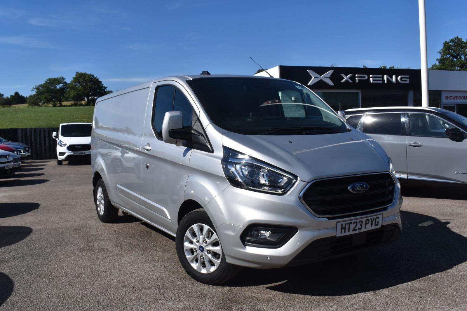 2023 Ford Transit Custom