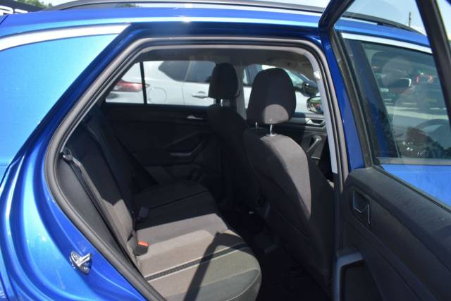 2020 Volkswagen T-Roc 1.5 TSI EVO SE Euro 6 (s/s) 5dr