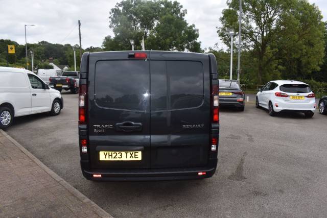 2023 Renault Trafic 2.0 dCi Blue LL30 Sport L2 H1 Euro 6 (s/s) 5dr