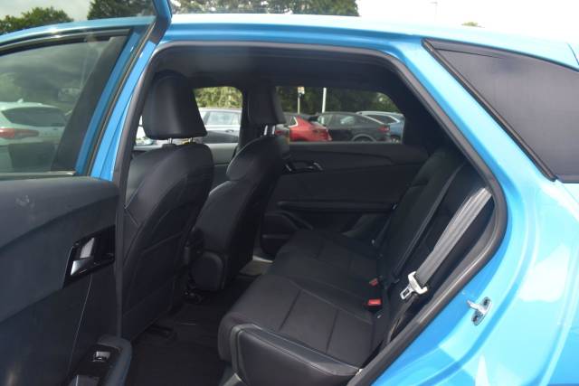 2023 MG MG 4 64kWh Trophy Long Range Auto 5dr