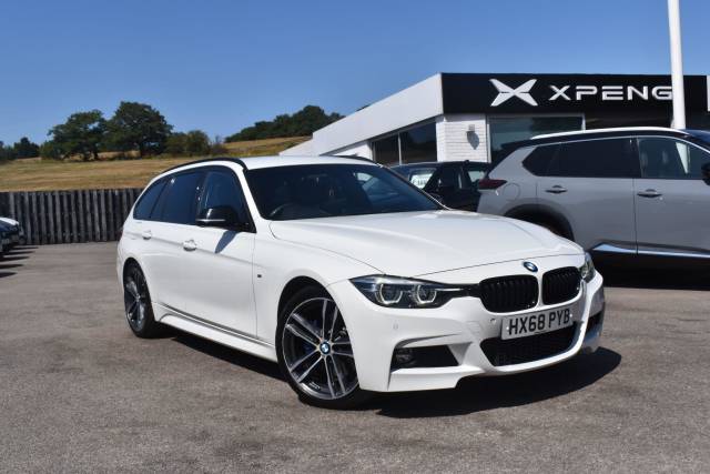 BMW 3 Series 2.0 320i M Sport Shadow Edition Touring Auto Euro 6 (s/s) 5dr Estate Petrol White