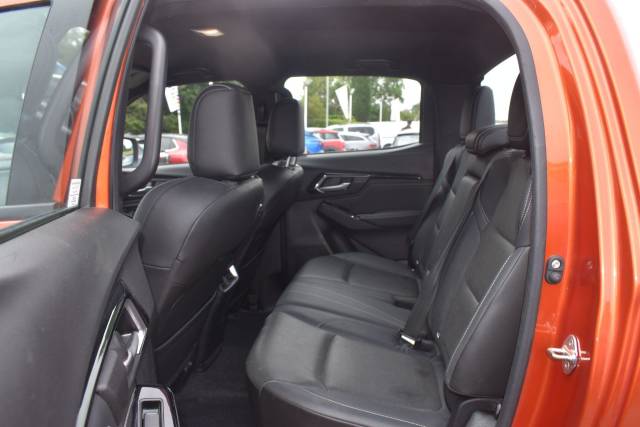 2021 Isuzu D-max 1.9 TD V-Cross Auto 4WD Euro 6 (s/s) 4dr