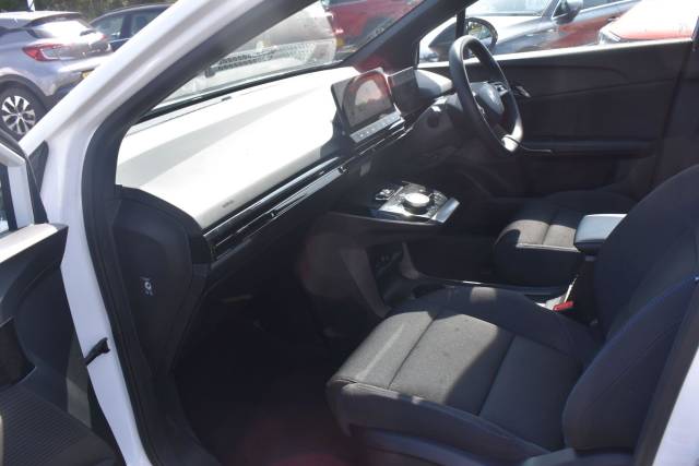 2023 MG MG 4 51kWh SE Auto 5dr