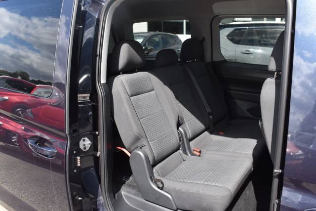 2023 Ford Grand Tourneo Connect 2.0 EcoBlue Titanium DCT Euro 6 (s/s) 5dr