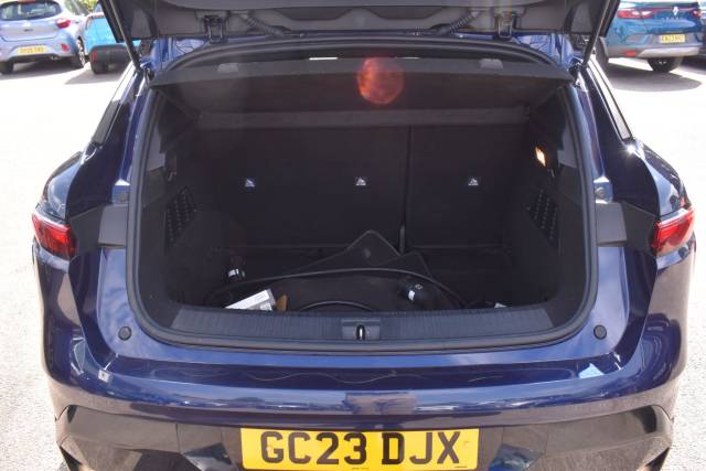 2023 Renault Megane E-tech 60kWh iconic Auto 5dr (optimum charge)