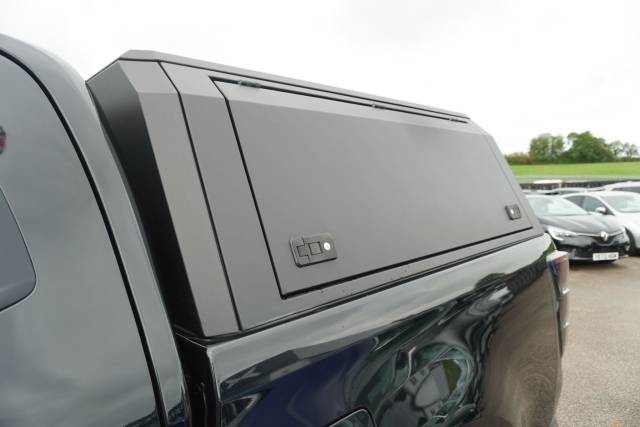 2025 Isuzu D-max 1.9 TD V-Cross 4WD Euro 6 (s/s) 4dr